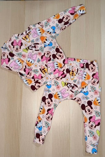 Finley Jogger Set- Minnie & Friends