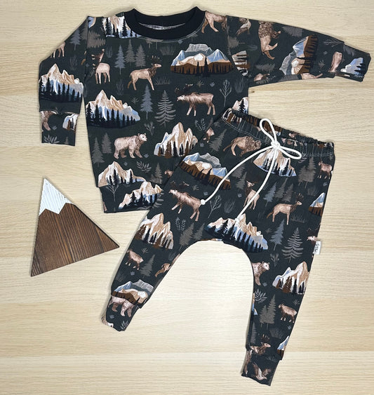 Finley Jogger Set-  Outdoors